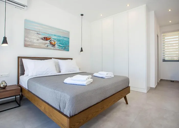 Your House In Rhodes 아판토우